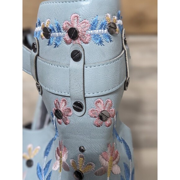 Sandal Floral Embroidered Boot Style Sz 10 Strap Faux Leather #coastalcowgirl - Picture 10 of 10